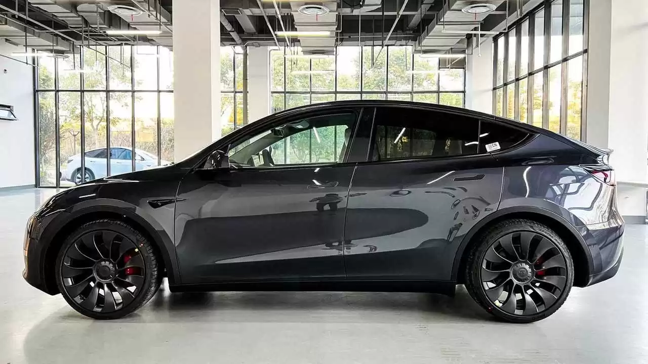Tesla, Yeni Nesil Platformunda Daha Küçük Bir Model Y Üretmeyi Planlıyor