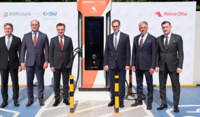 Petrol Ofisi, Borusan EnBW Enerji ile işbirliği yaparak Türkiye geneline şarj istasyonu kuracağını duyurdu.