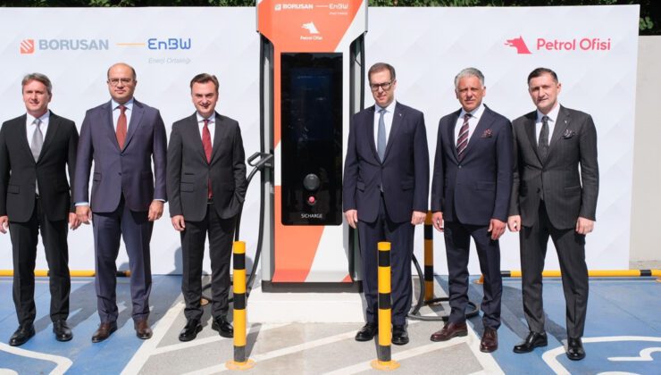 Petrol Ofisi, Borusan EnBW Enerji ile işbirliği yaparak Türkiye geneline şarj istasyonu kuracağını duyurdu.