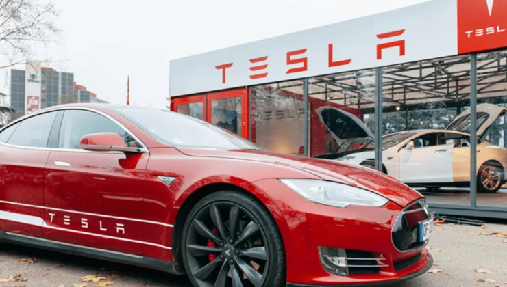Elektrikli Otomobillerin Öncüsü Tesla İlk Araba Ne Zaman Çıktı