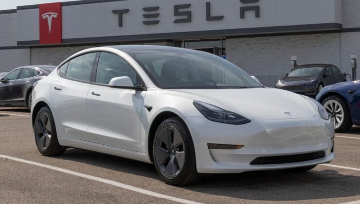 Tesla, Model Y fiyatlarına global çapta indirim yaptı