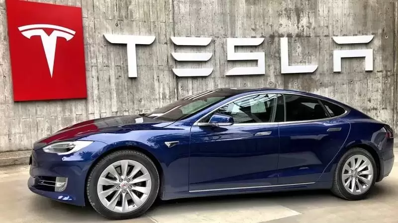 Tesla’nın 2 Milyon Araç İçin Otopilot Güncelleme Planları