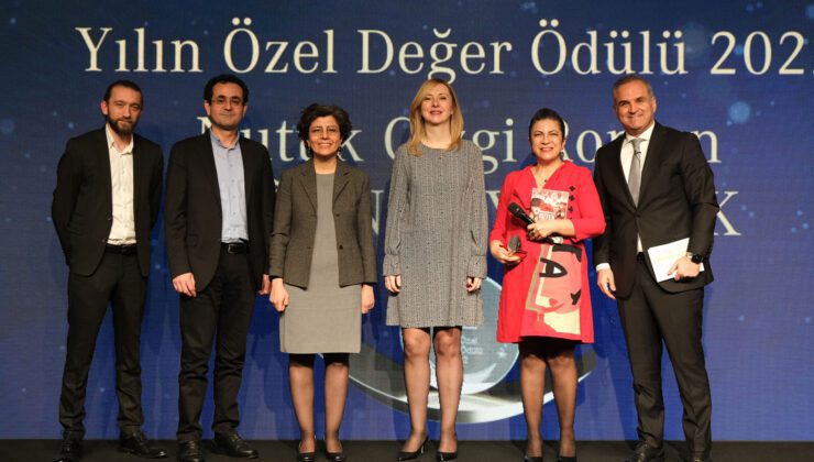 Doğan Holding, “Doğan Değer Ödülleri”ni Sahiplerine Takdim Etti