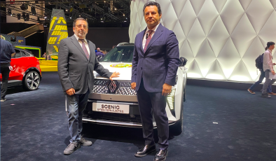 Renault 5 E-Tech: Yeni Nesil Elektrikli Otomobilin İncelemesi
