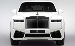 2025 Rolls-Royce Cullinan: Yenilenmiş Tasarım ve Black Badge Versiyonuyla
