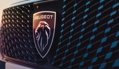 Yeni Peugeot 3008 Eylül’de Türkiye’de! Hibrit ve Elektrikli Versiyonlarıyla Satışta.